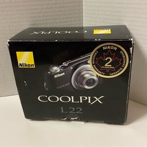 Nikon COOLPIX L22 12MP 3.6x Optical CCD Vintage Digital Camera Black 100% WORKS